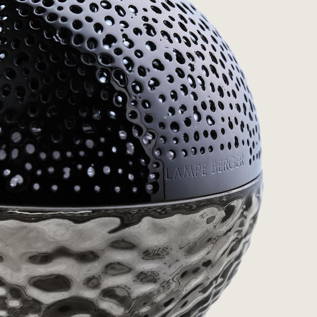 Gravity Fragrance Lamp | Black